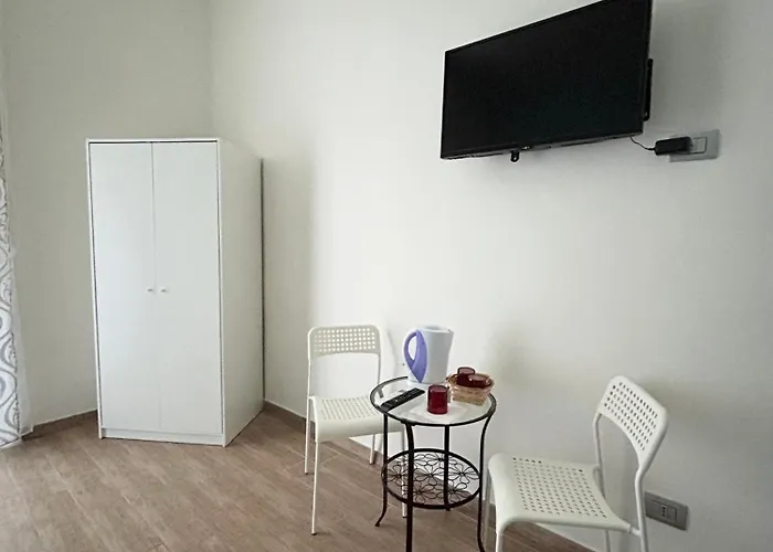 Savastano House Duomo 4*